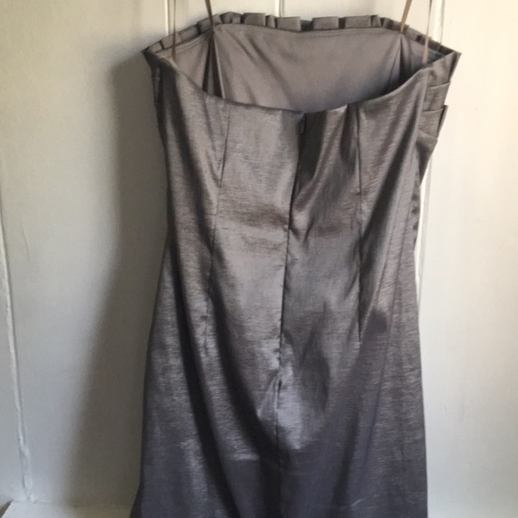 Brand: Cache.  Color: Silver.  Size: 12 - Picture 4 of 6